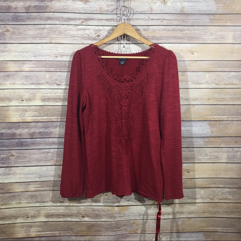 Lucky Brand long sleeve lace front top.